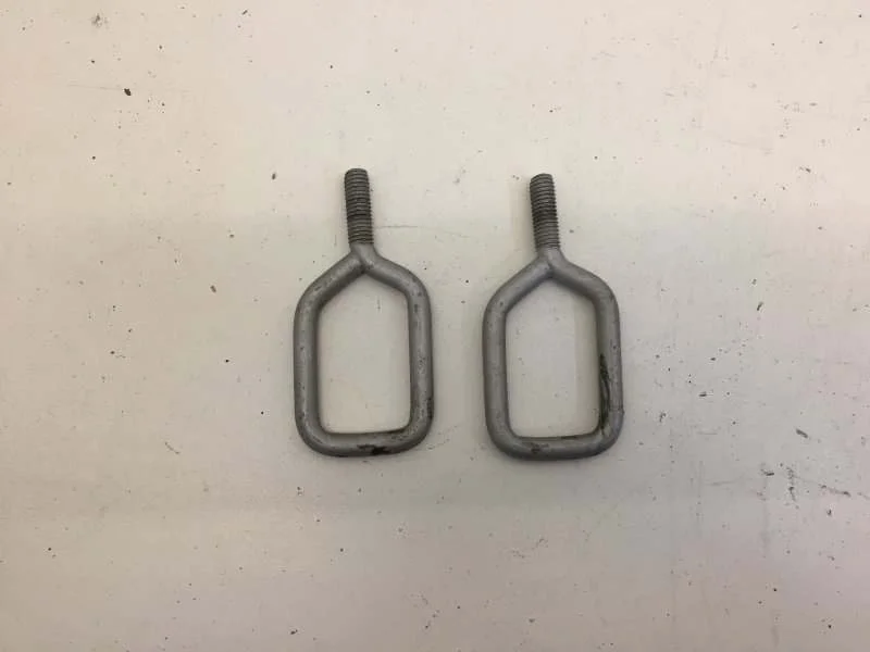 Ушко капота BMW 3 series 2015-2020 41007290944 F30/F31, переднее