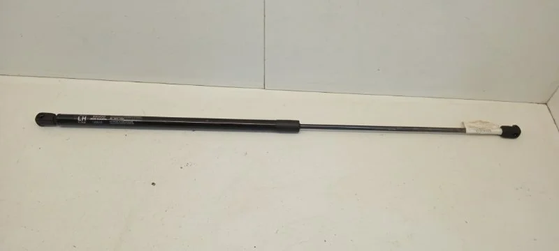 Амортизатор капота Kia Soul 2014-2019 81161B2000 2, передний левый