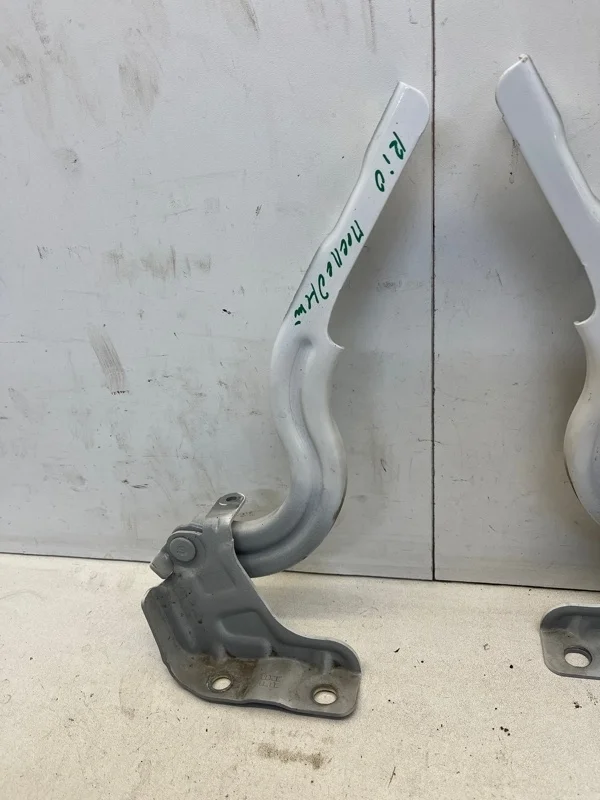 Петля капота Kia Rio 2016-2021 79120H0000 4, передняя правая