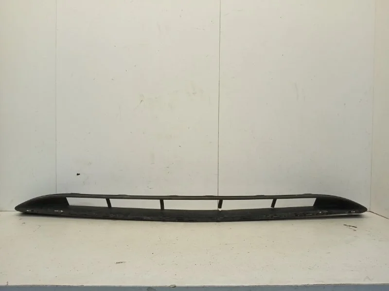 Накладка бампера Mercedes-Benz E-Klasse 2016-2020 A2138850100 W213, передняя