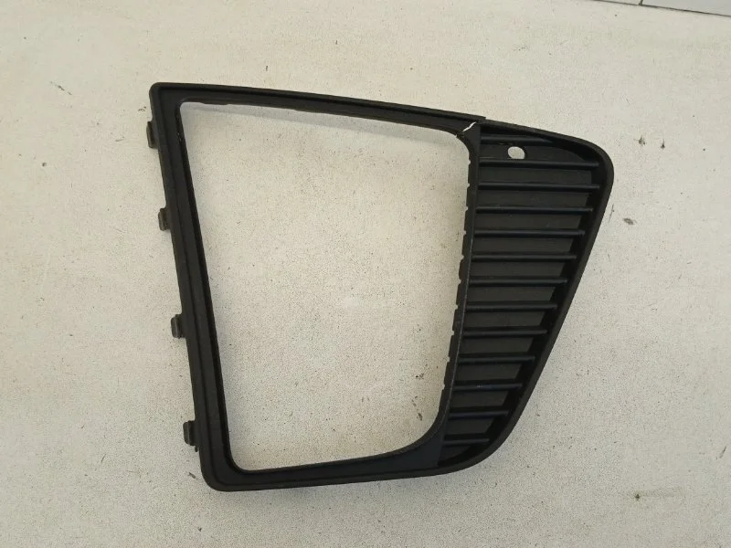 Накладка бампера Hyundai Creta 2016-2020 86564М0010 1, передняя правая