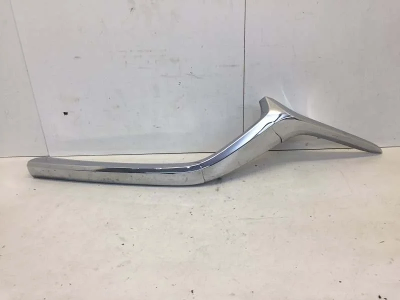 Молдинг решетки радиатора Mazda CX-5 2017-2022 KFYT507K1 2, передний левый