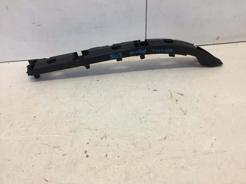 Кронштейн бампера Nissan X-Trail 2013-2022 852214CE0A T32, задний левый
