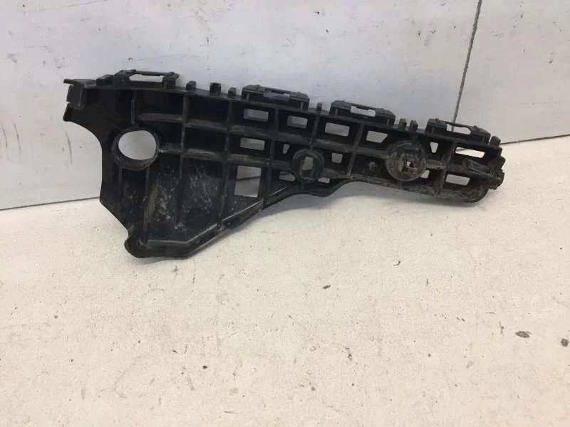 Кронштейн бампера Toyota Land Cruiser Prado 2017-2023 150