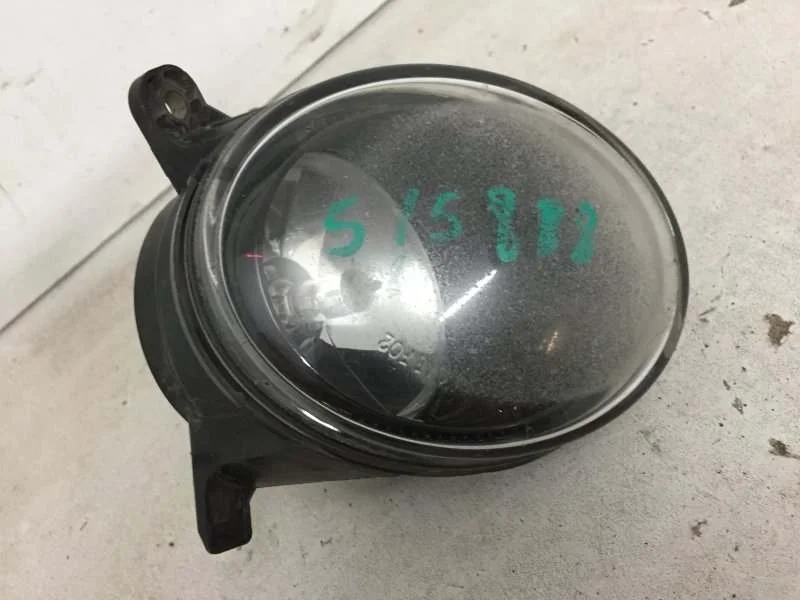 Фара противотуманная Audi A4 2011-2015 8T0941699E B8, передняя