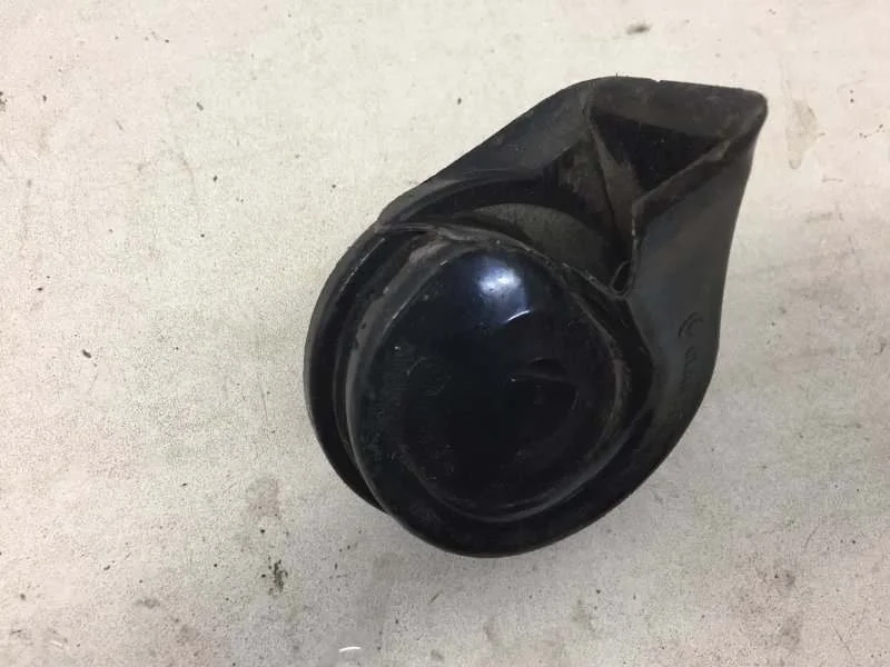 Сигнал звуковой Volkswagen Amarok 2010-2016 5C0951223C 1, передний правый