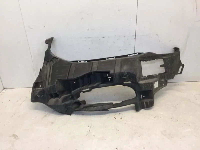 Кронштейн противотуманной фары BMW X3 2017-2023 51118064595 G01, передний левый