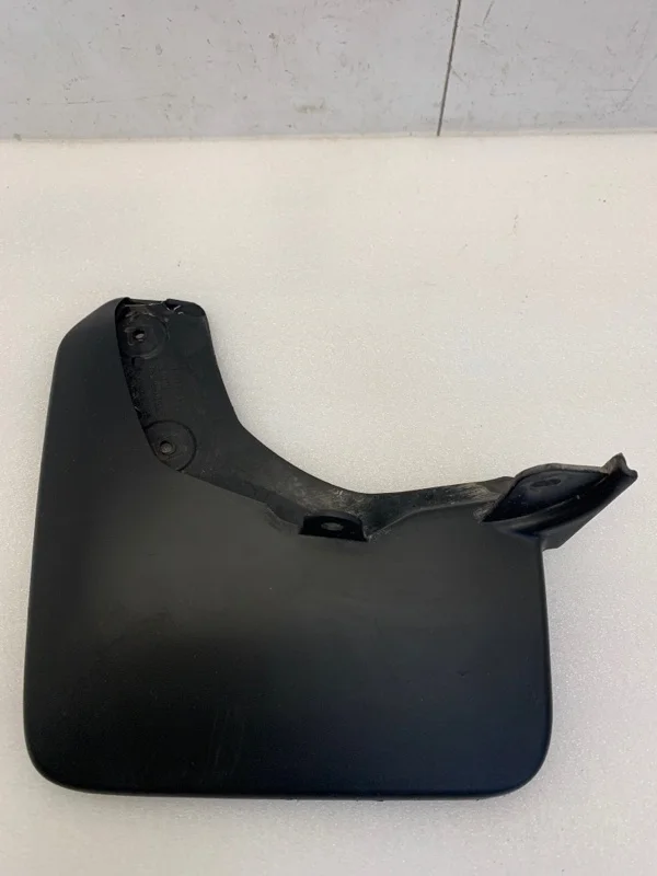 Брызговик Toyota Rav4 2018-2023 7662642220 XA50, задний левый