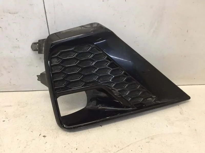 Окантовка фары Toyota Land Cruiser Prado 2009-2023 150