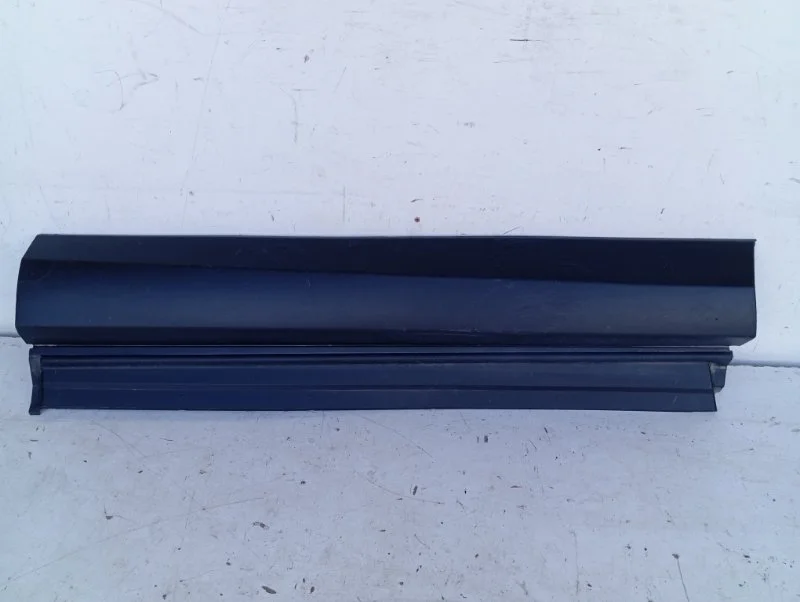 Накладка двери Toyota Rav4 2015-2019 7507342021 CA40, передняя правая