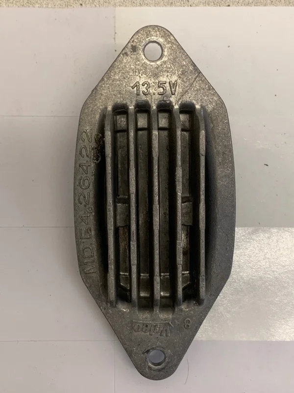 Блок светодиодный Geely Atlas 2016-2023 7051003400 1, передний правый