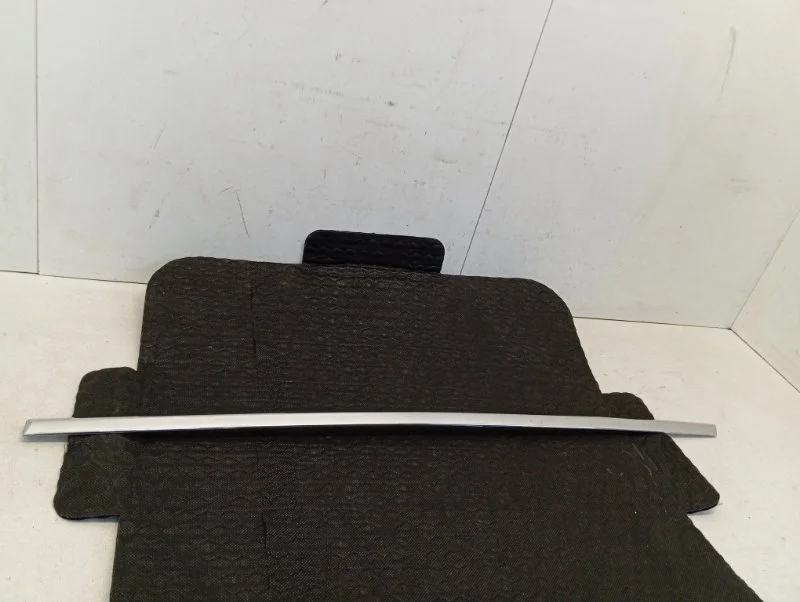 Молдинг двери Volkswagen Passat 2005-2010 3C0853753C B6, задний левый