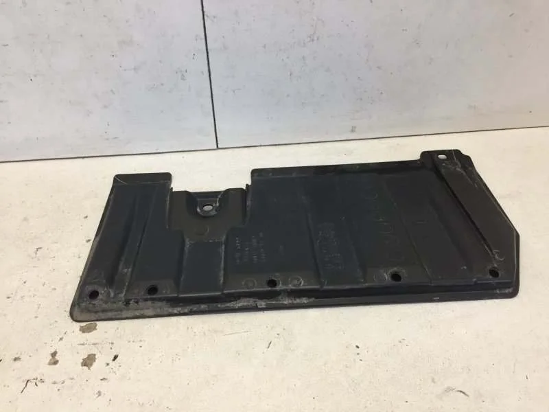 Защита Mitsubishi Outlander 2005-2012 5379A038 2, задняя правая