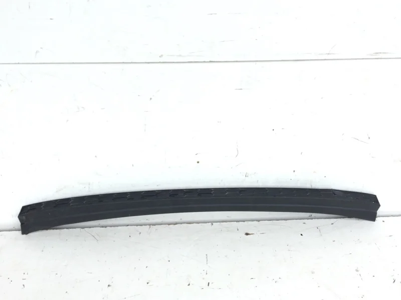 Накладка бампера Skoda Kodiaq 2016-2023 565807423 1, задняя