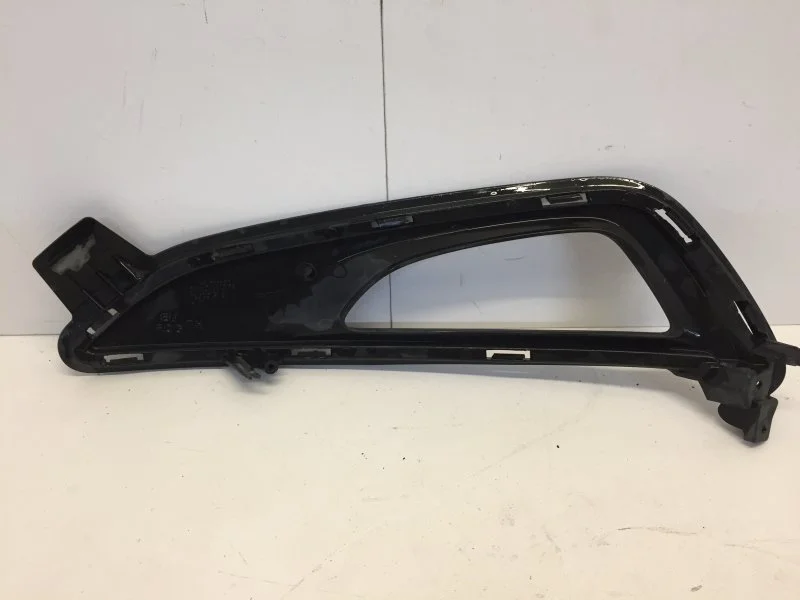 Накладка противотуманной фары Hyundai Tucson 2015-2020 86526D7100 3, передняя правая