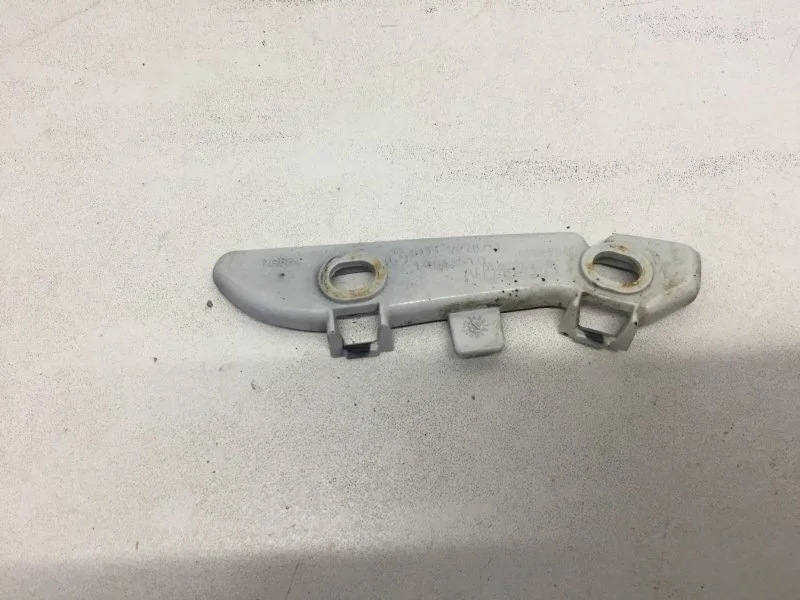 Кронштейн бампера Bmw 3 Series 2011-2020 51117279711 F30/F31, передний