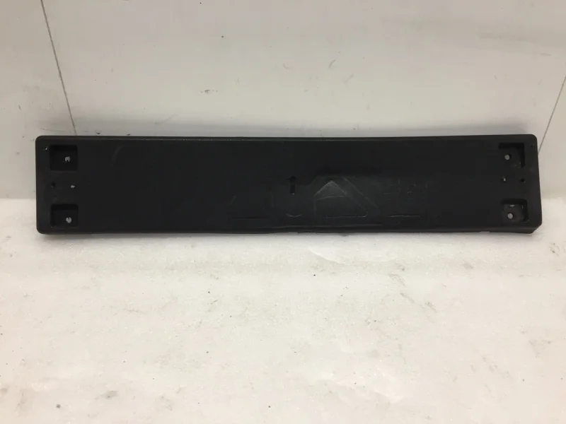 Накладка под номерной знак Kia Sorento 2009-2021 865192P500 2, передняя