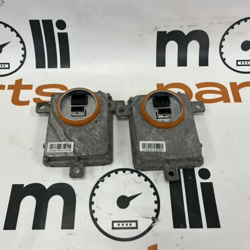 Блок розжига ксенона Audi RS4 2018 B9