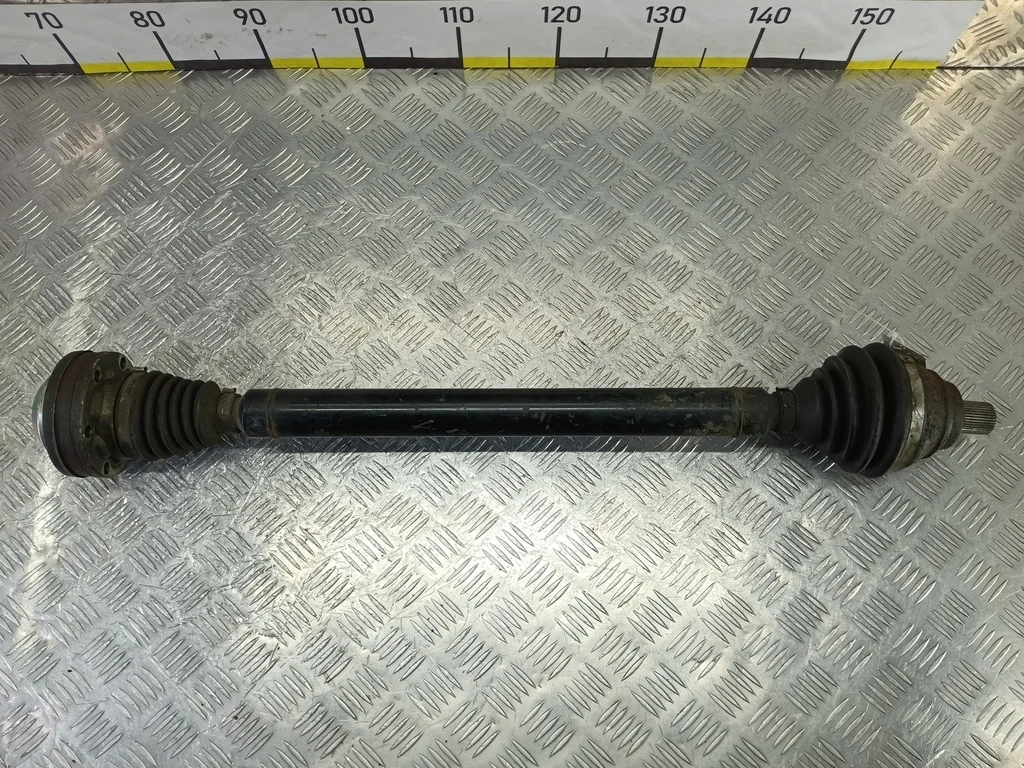 Привод передний правый Volkswagen Caddy III (2004