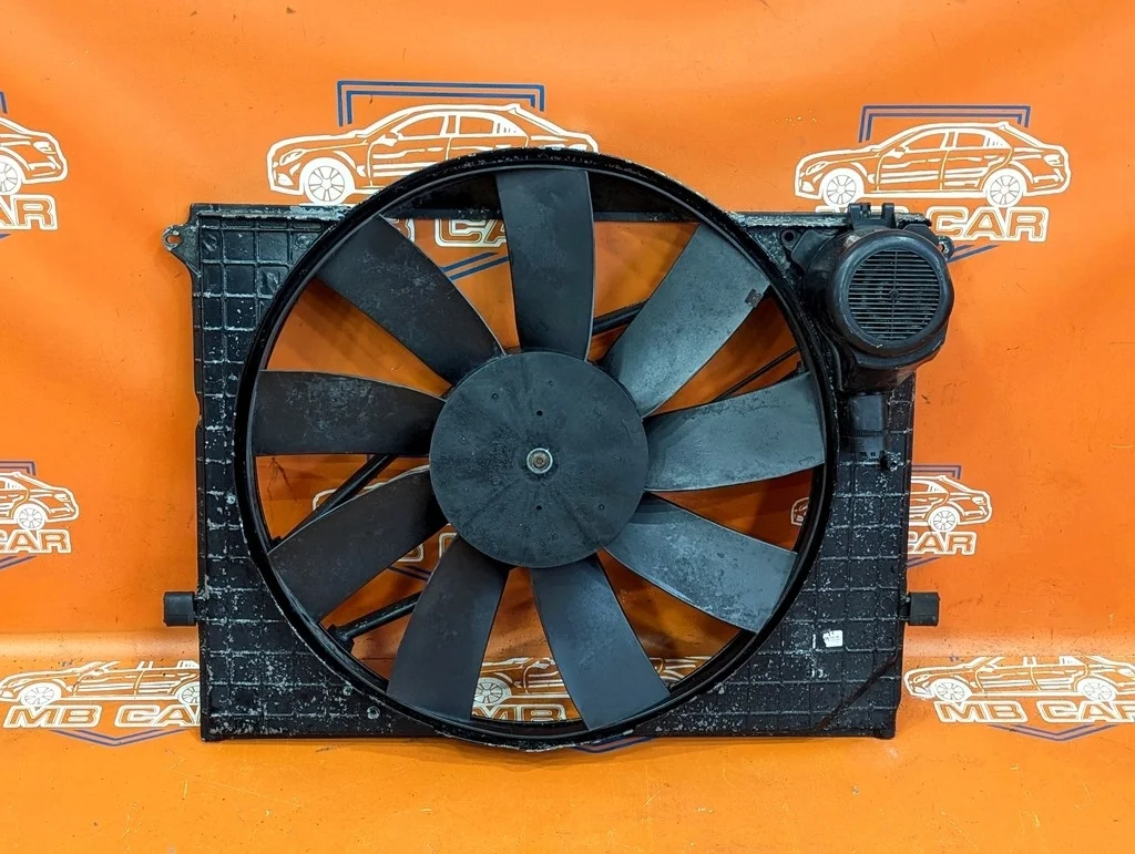 Вентилятор основной Mercedes-Benz