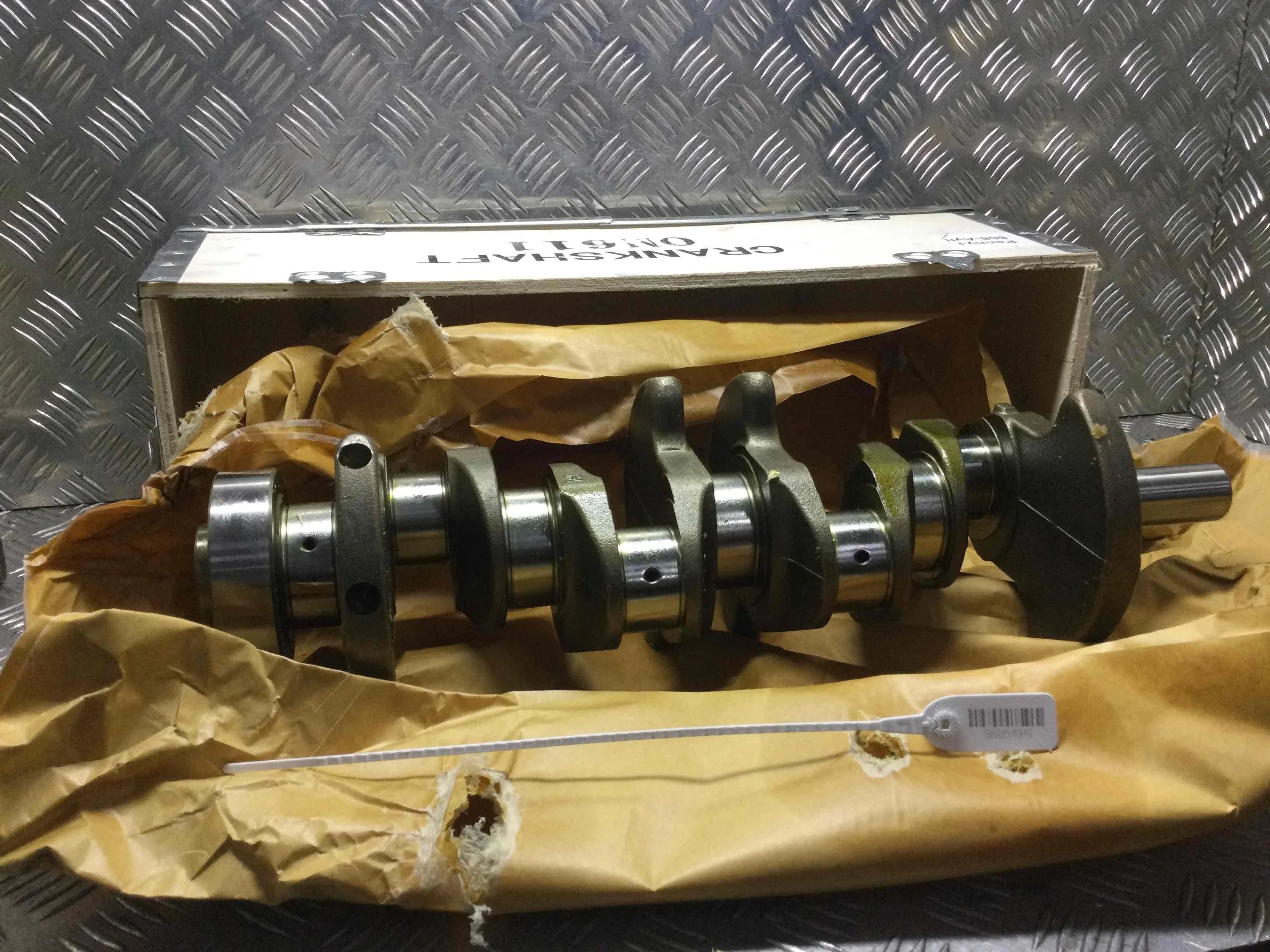 Коленвал Mercedes Sprinter Sprinter I (w901,w902,w903,w904) 1995 - 2006 дизель 2.2 CDI Механика Микроавтобус