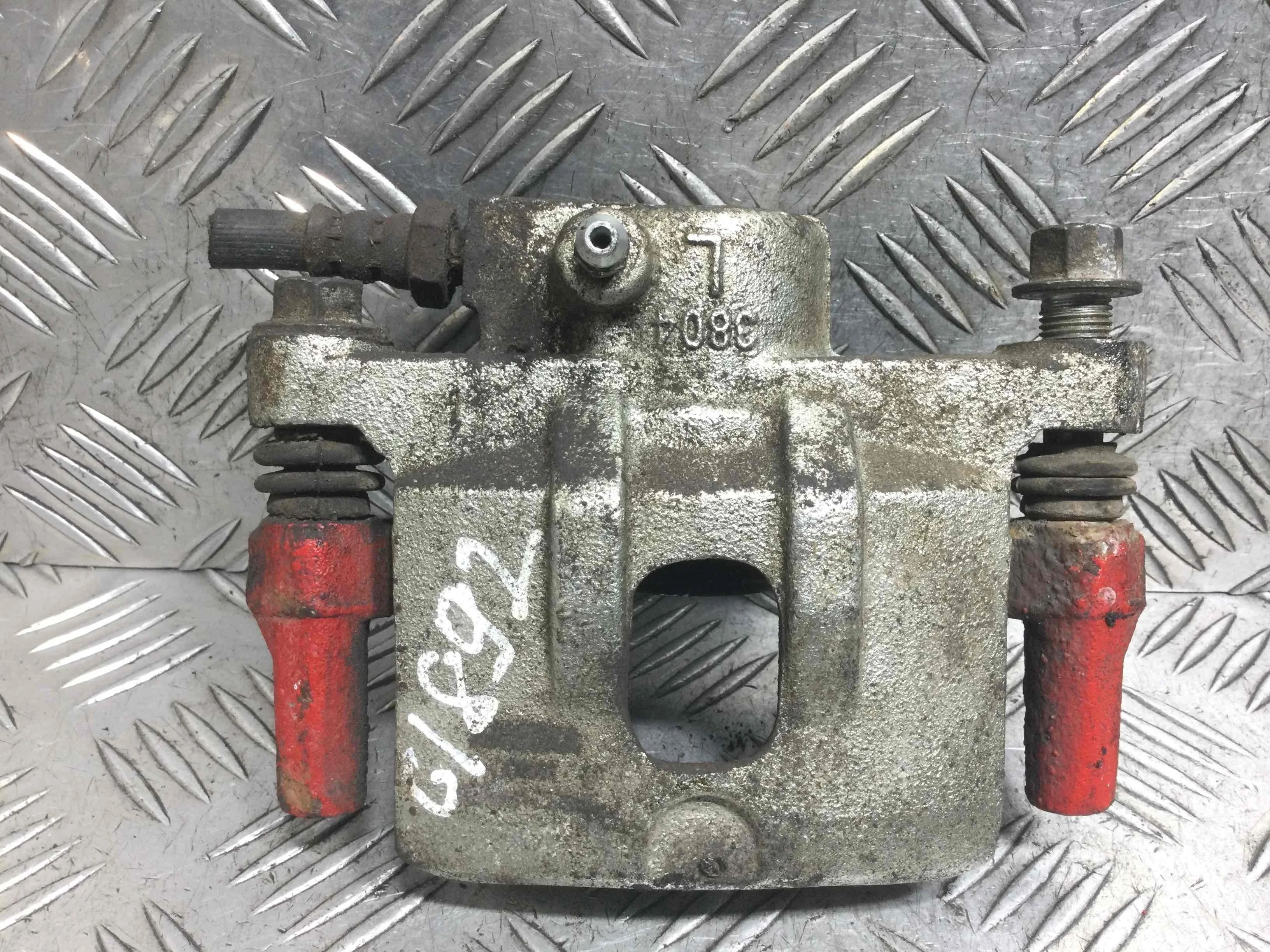 Суппорт задний левый Mitsubishi Lancer IX (2003-2007) бензин 2.0 i Механика Универсал