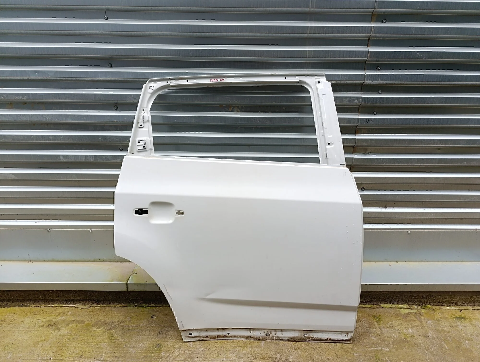 Дверь задняя правая Orlando 2011-2015