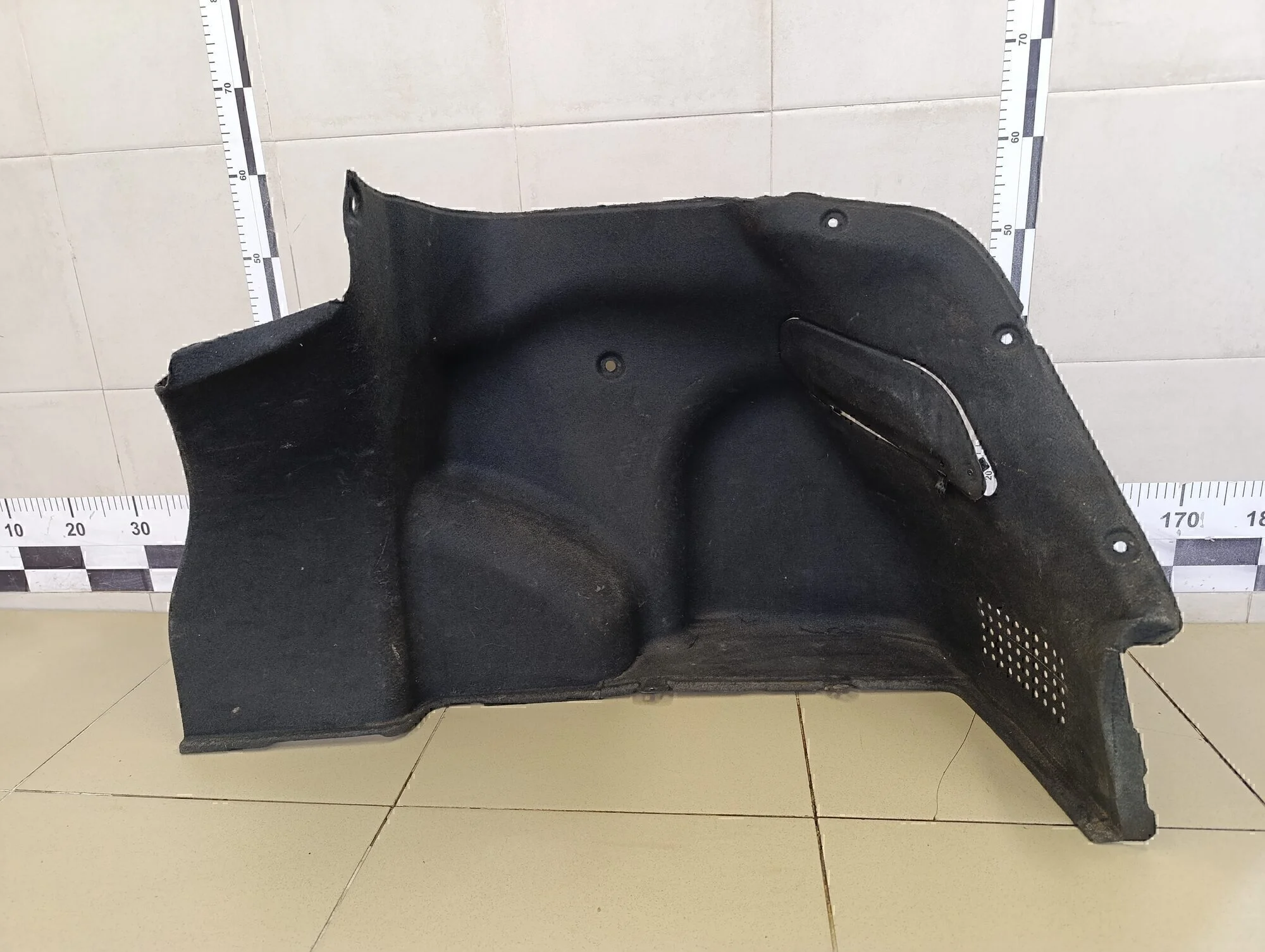 Обшивка багажника Solaris 2010-2017