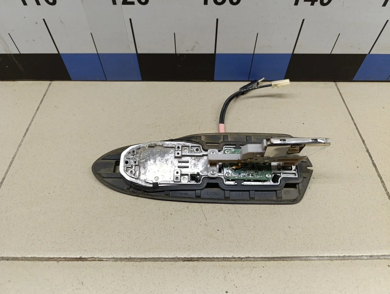 Антенна Outlander (GF) 2012>