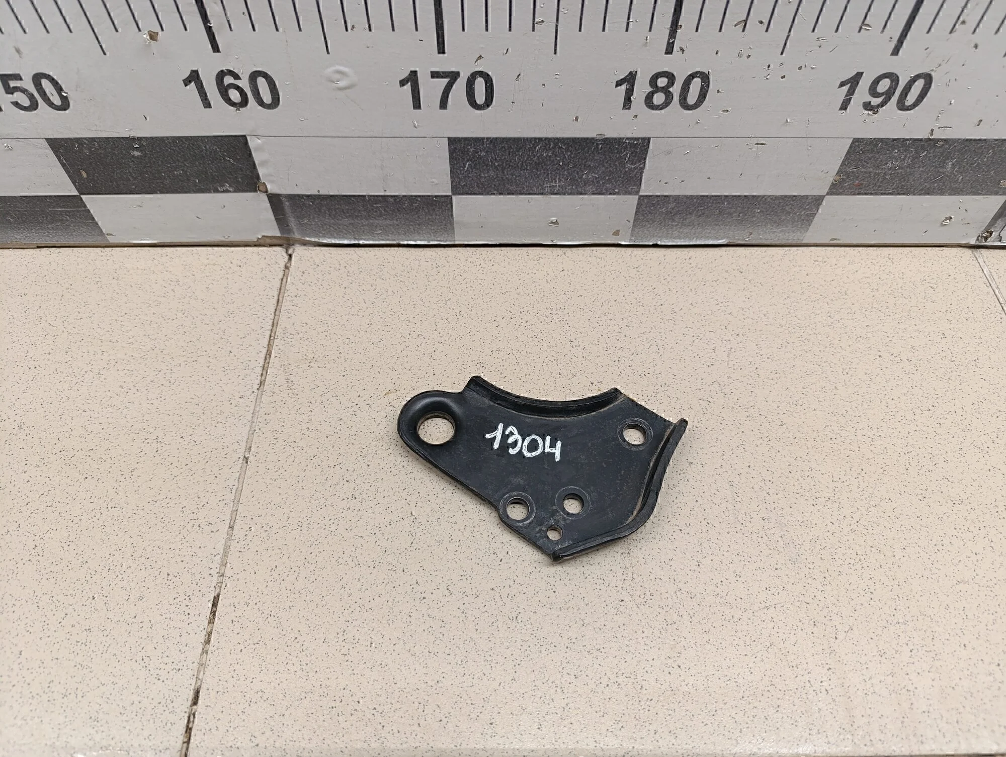 Кронштейн генератора Solaris 2010-2017