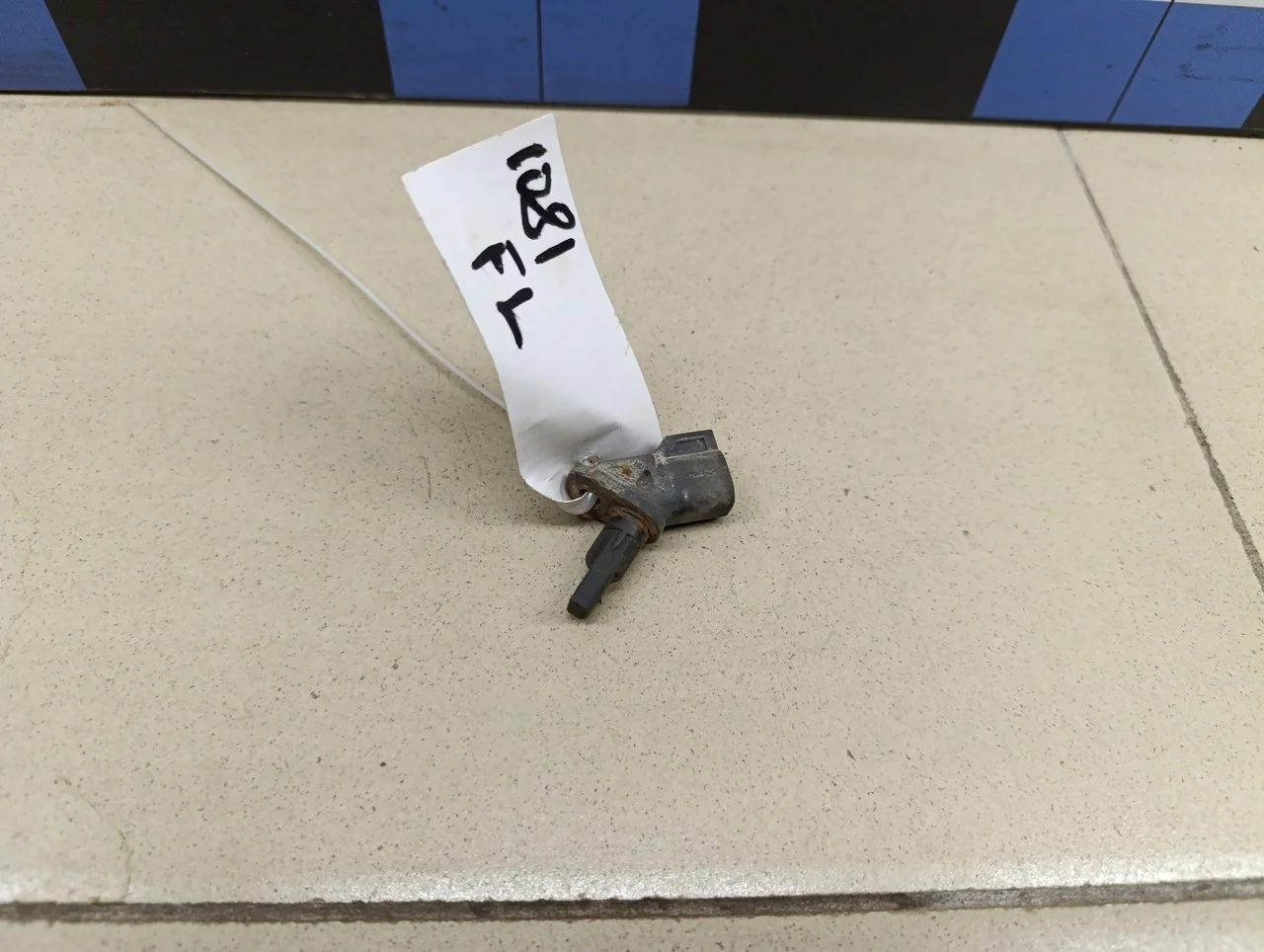 Датчик ABS передний Focus II 2005-2008