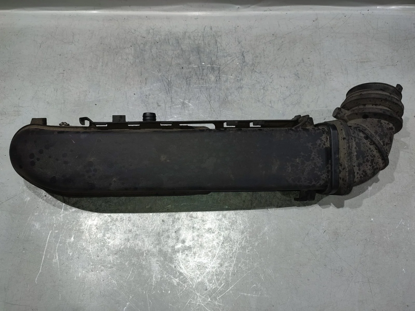 Воздуховод впускной SsangYong Actyon 2008 C100