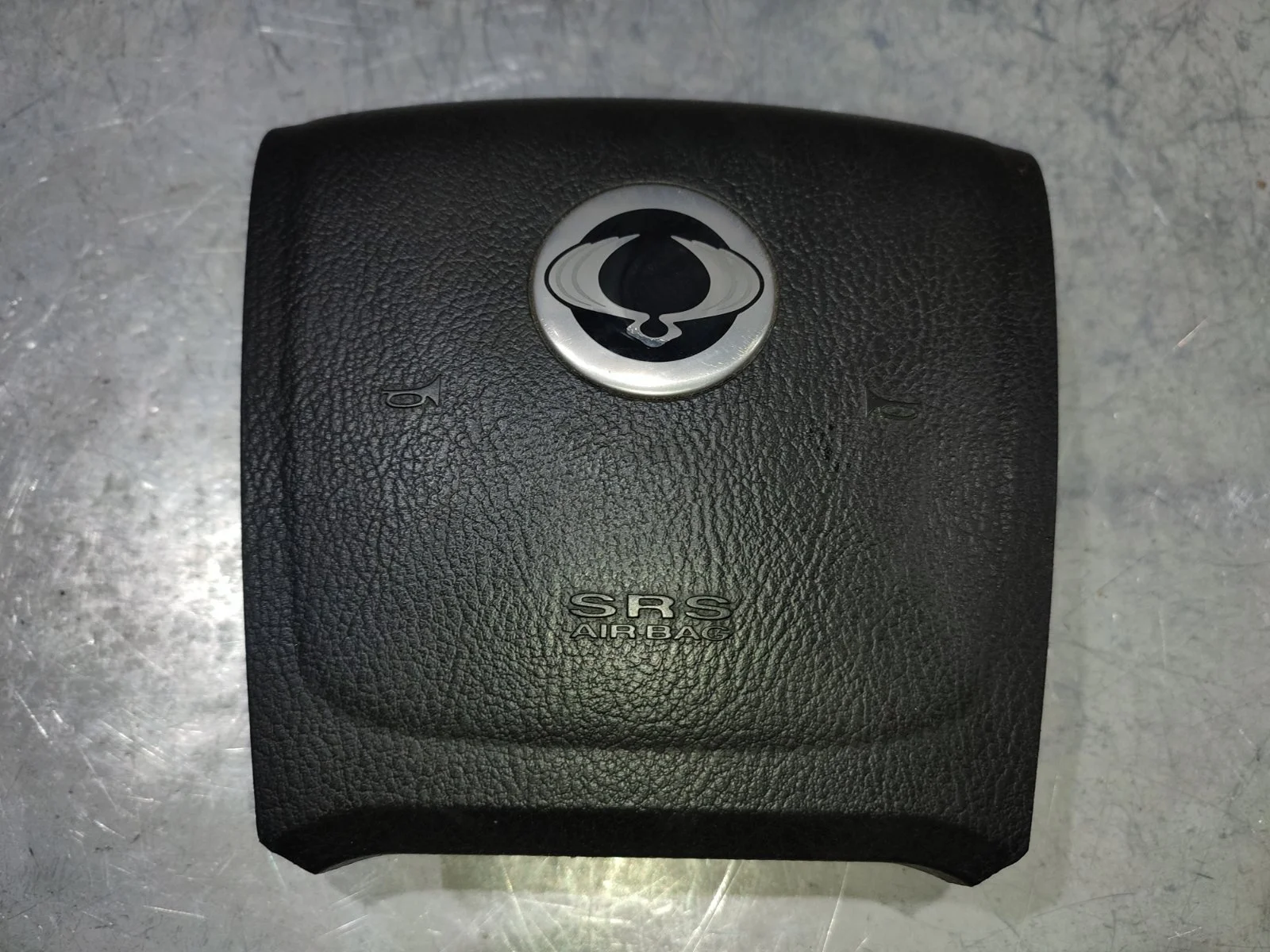 Подушка безопасности airbag водителя SsangYong Actyon 2008 C100