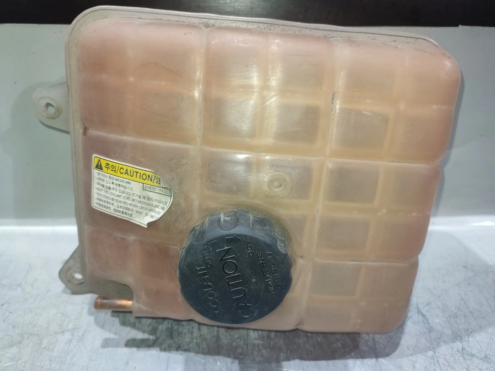 Бачок расширительный SsangYong Actyon 2008 C100