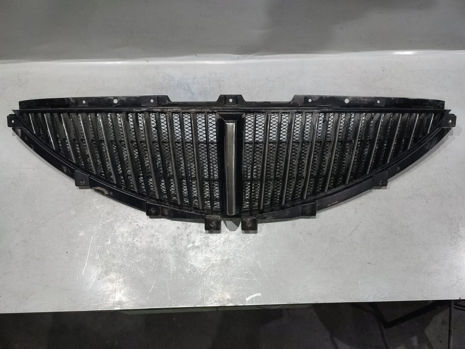 Решетка радиатора SsangYong Actyon 2008 C100