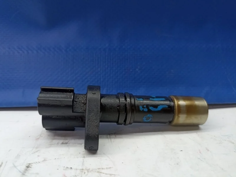 Датчик коленвала Toyota Corolla 2010 9091905070 E150 1.6 1ZR