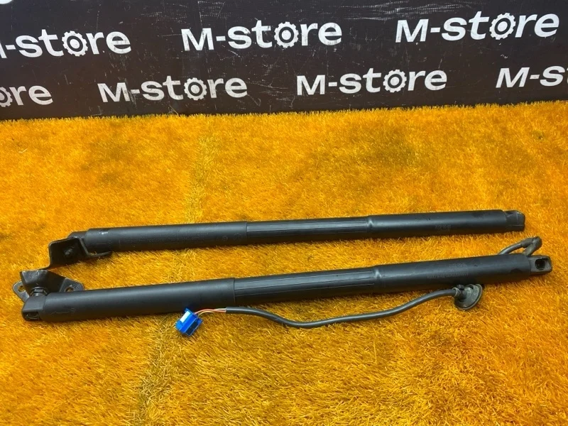 Амортизатор багажника Mercedes-Benz M-Class 2012 A1668900430 W166 276.955