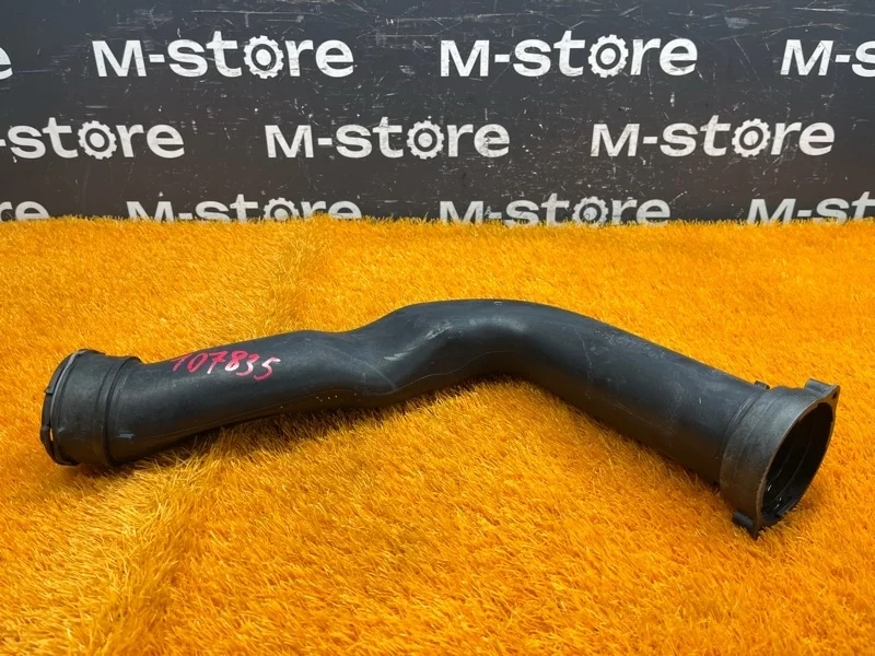 Патрубок воздушного фильтра Mercedes-Benz C-Class 2001 A1111411404 W203 111.955