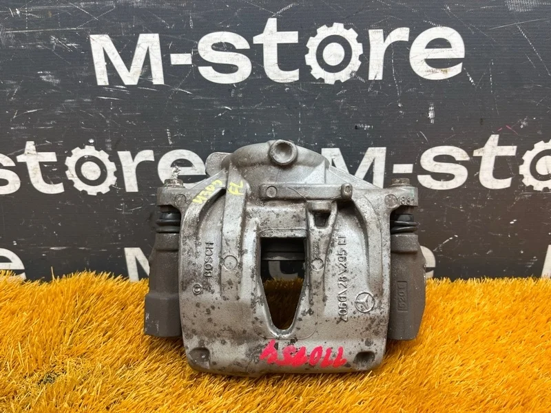 Суппорт Mercedes-Benz E-Class 2005 A0034200183 W211 272.943, передний левый