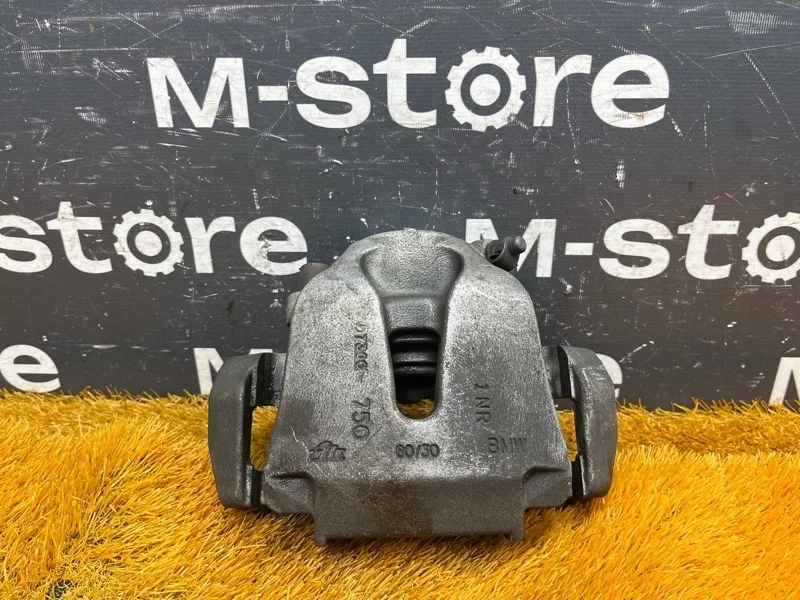 Суппорт BMW X5 2007 34116776784 E70 N52B30A, передний правый