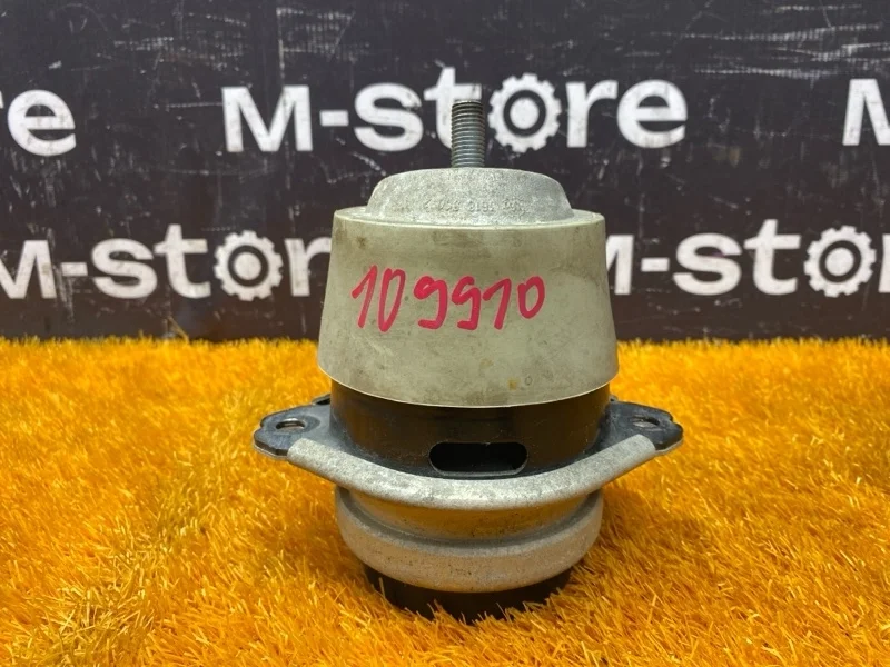 Подушка двигателя Volkswagen Touareg 2007 7L8199131A 7L BHK, левая