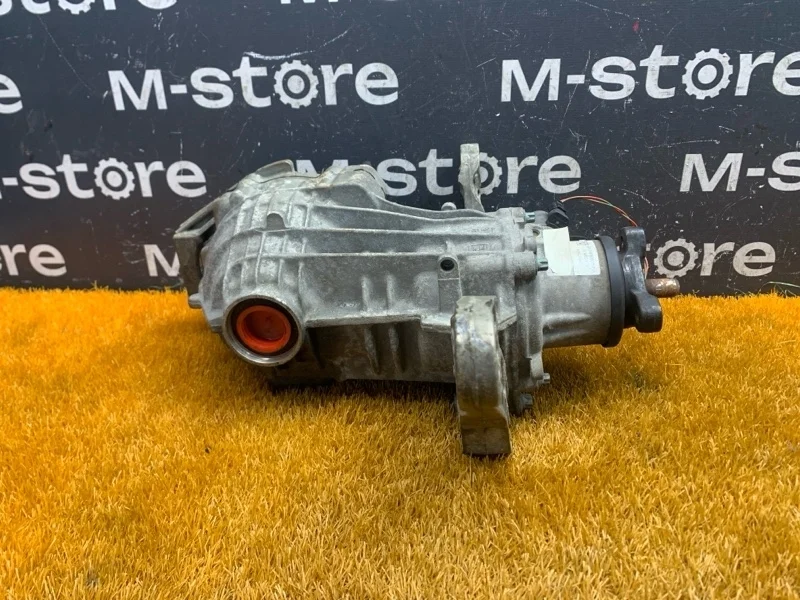 Редуктор Mercedes-Benz Gla-Class 2014 A2463500001 X156 270.920, задний