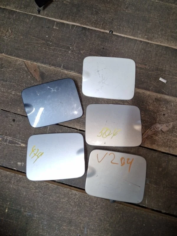 Лючок бензобака Volvo xc90 2011