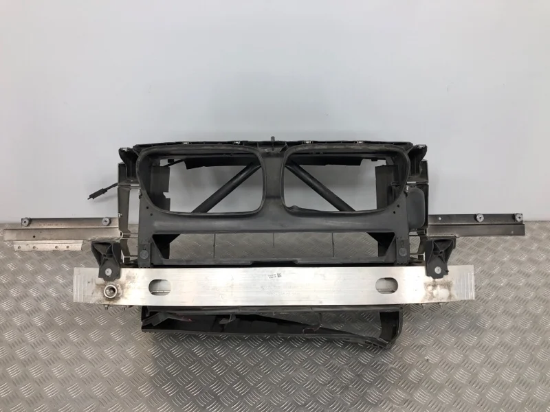 Передняя панель BMW X3 F25