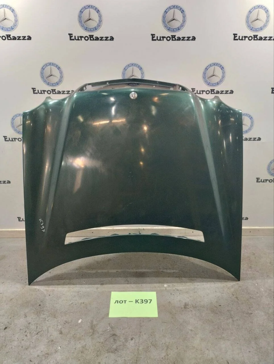 Капот Mercedes W210