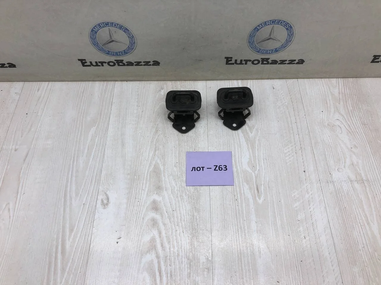 Замок капота Mercedes W221