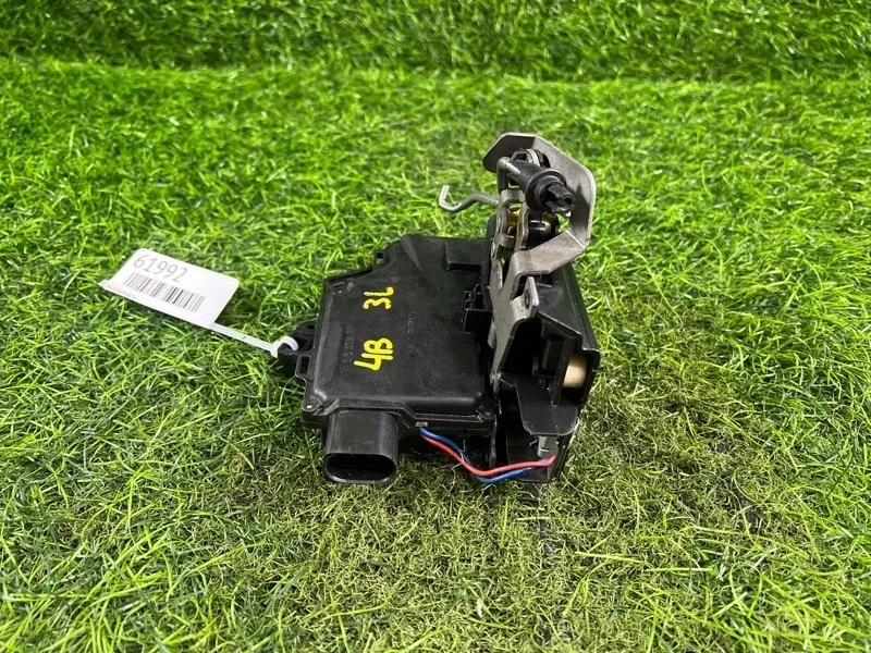 Замок двери Audi A6 Allroad 2003 4B0839015G C5 BES 2.7T, задний левый