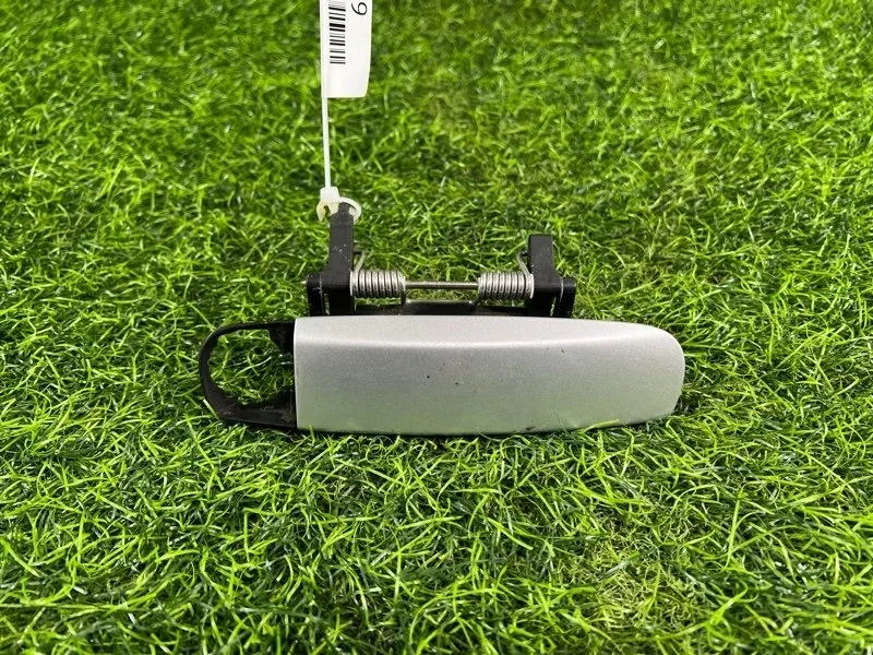 Ручка двери внешняя Audi A4 2006 8E2837208 B7 BWE 2.0T, передняя правая