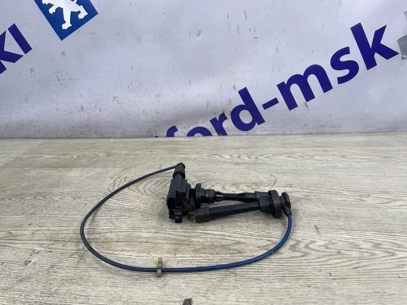 Катушка зажигания Mitsubishi Pajero 2004 V77W