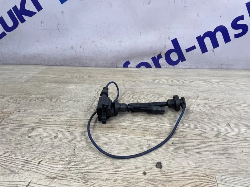 Катушка зажигания Mitsubishi Pajero 2004 V77W